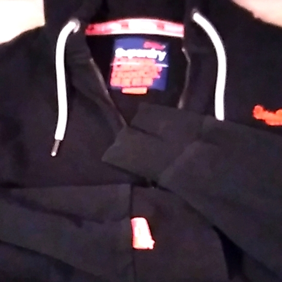 Men's Superdry hoodie - Picture 3 of 3